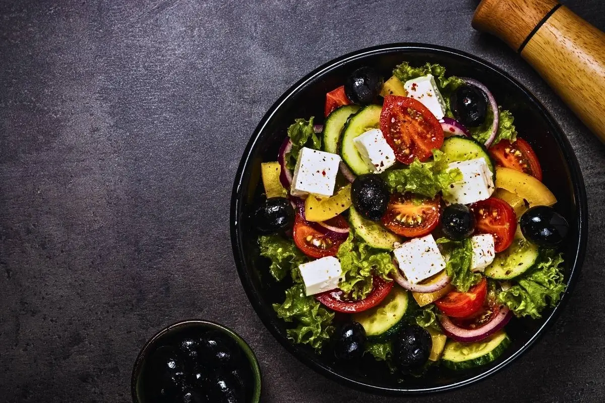 Salada Mediterrânea